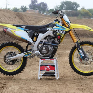 Meet your Posher, Devin